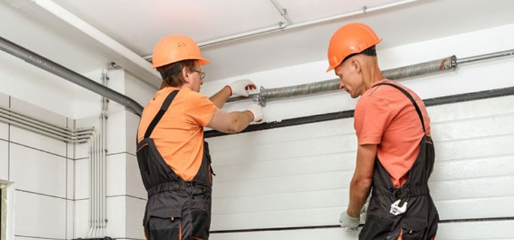 Residential Garage Door Repairs in North York